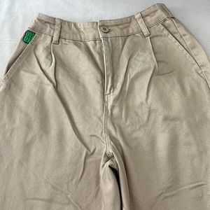 Empyre khaki pants size XS NEVER WORN